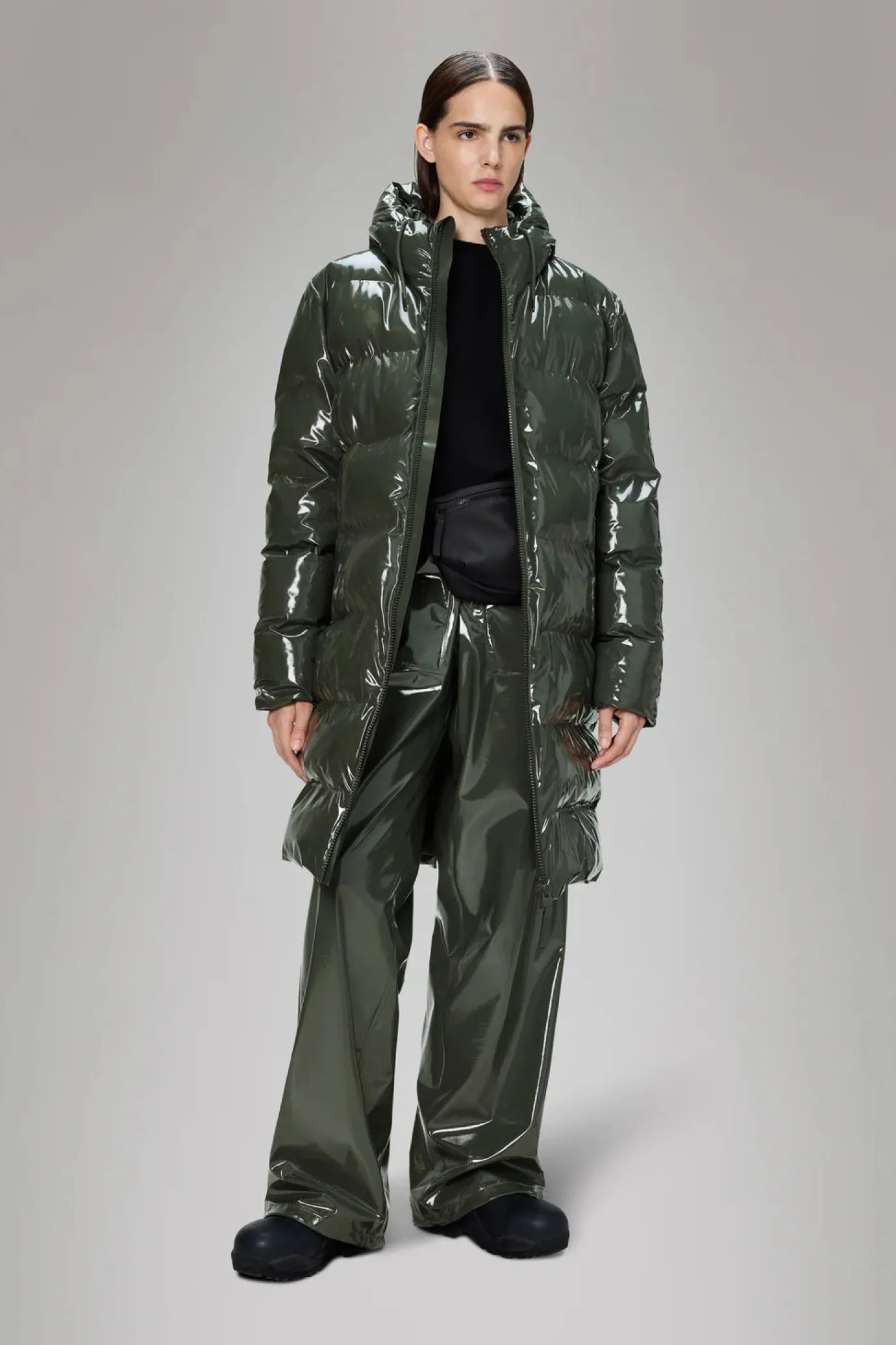 Alta Long Puffer Jacket in Swamp