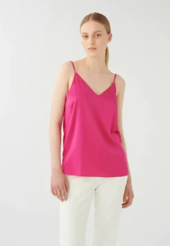 Avena Silk Tank in Fushia pink