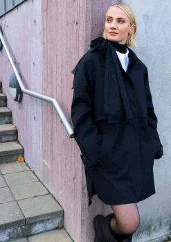 Black Havbris Raincoat