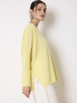 Faustine Fade Yellow Cashmere V Neck