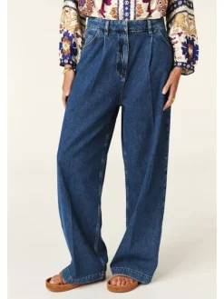 Fona Pleated Denim Jeans