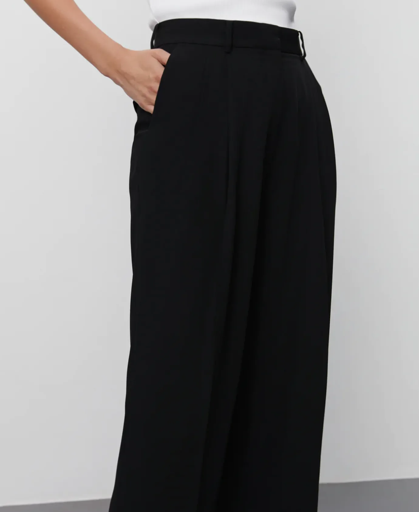 Jacques Black High Rise Trousers With Turn Up