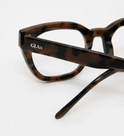 Kiara Turtle Brown Reading Glasses