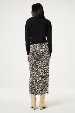 Molly Black Scrunch Pullover