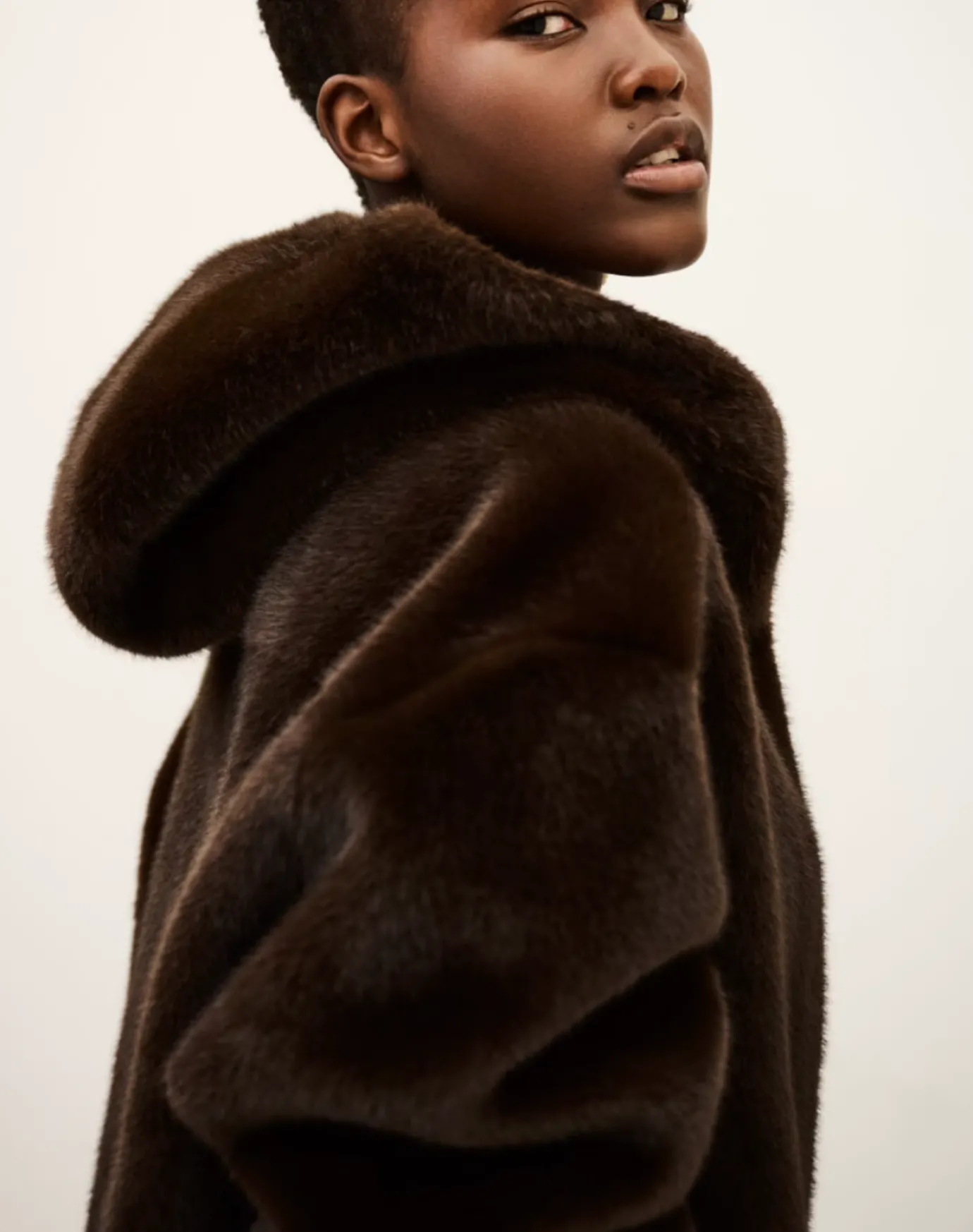 Pandy Faux Fur Jacket in Chocolate Brown