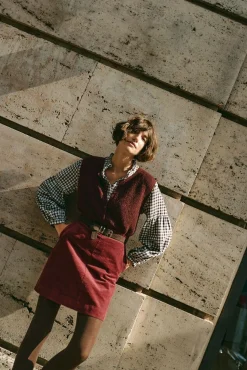 Pimira Tawny Port Knited Waistcoat