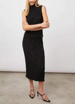 Rails Trea Black Top